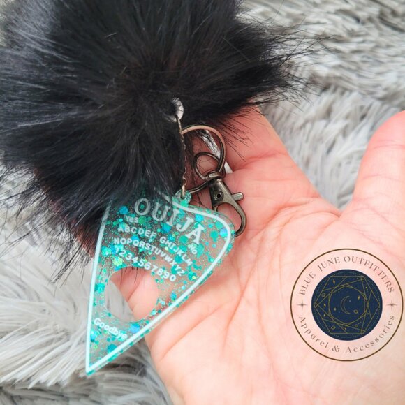 Ouija Planchette Keychain Bag Charm - Picture 4 of 4